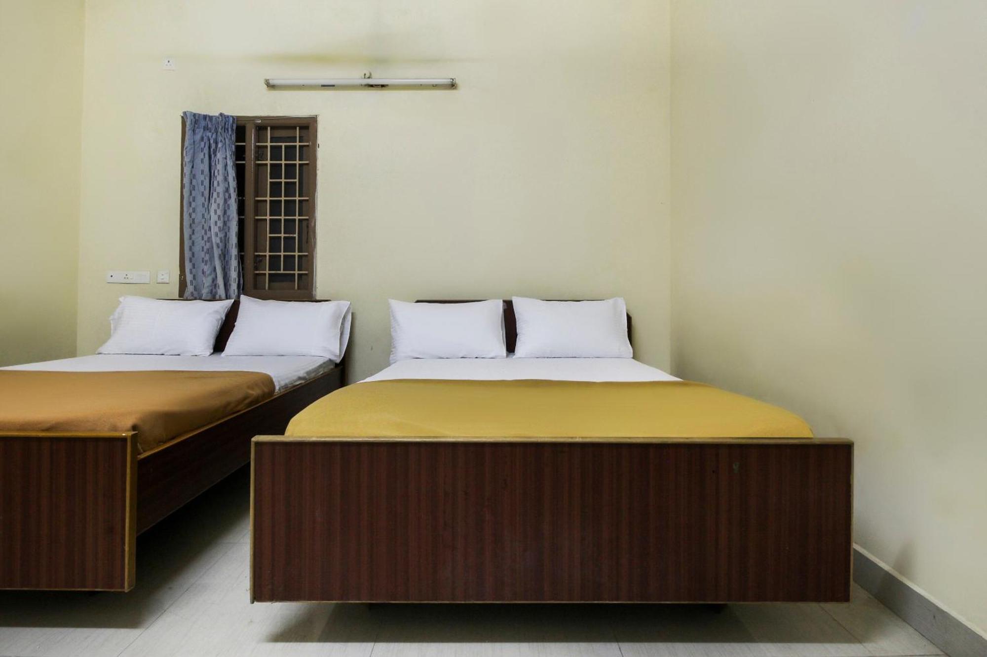 Hotel Spot On Jayalakshmi Residency Non Ac Kovilpatti Esterno foto