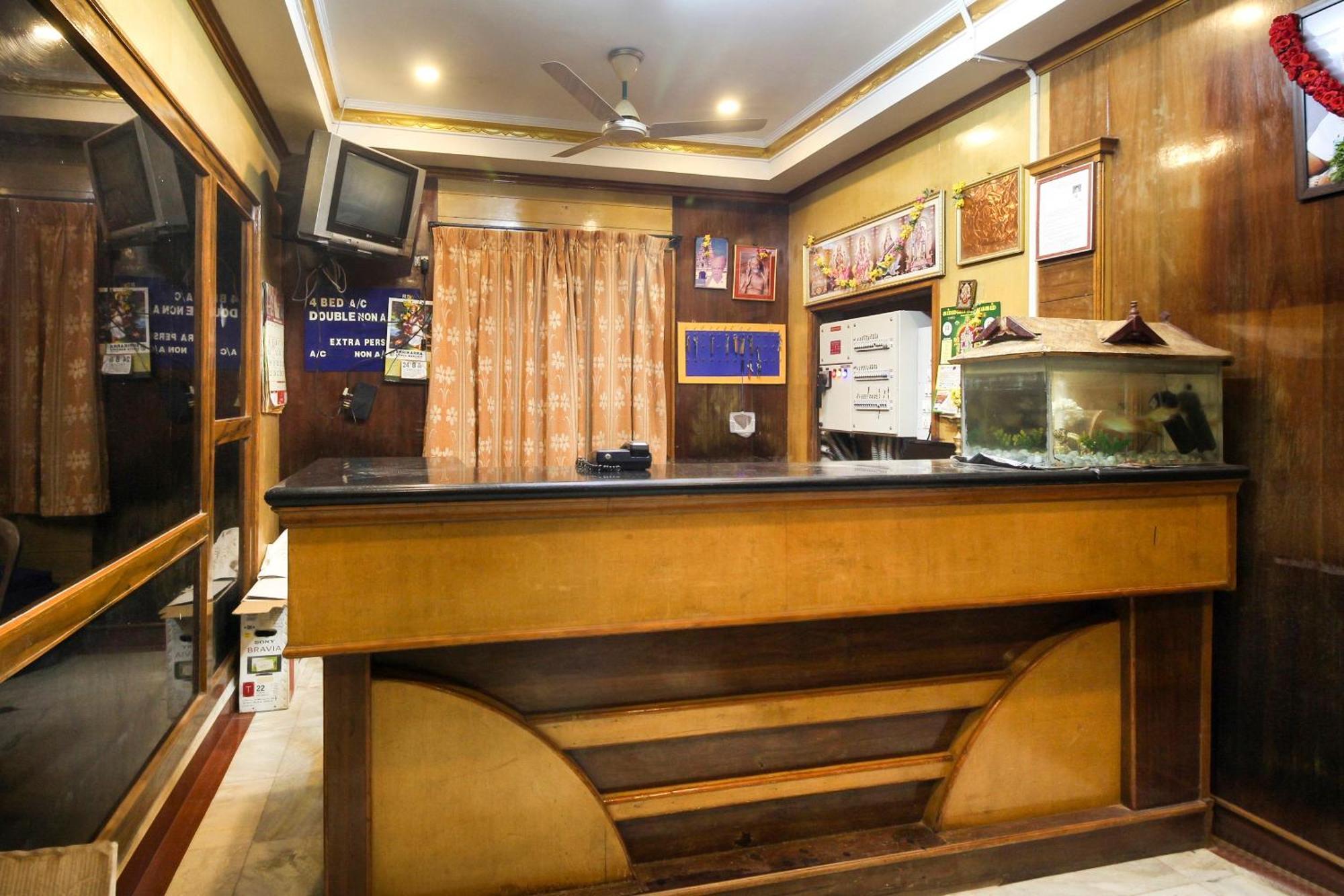 Hotel Spot On Jayalakshmi Residency Non Ac Kovilpatti Esterno foto