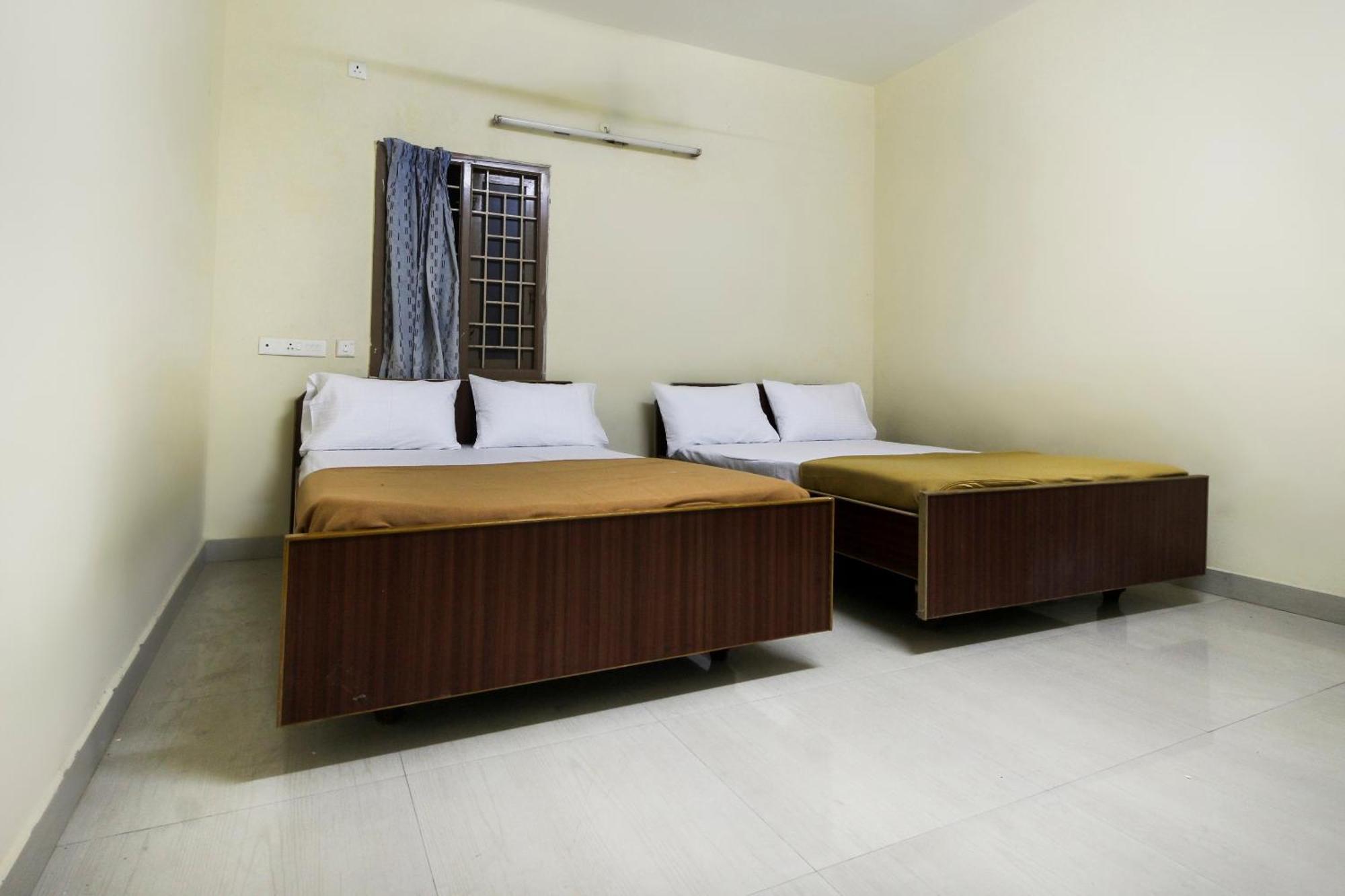 Hotel Spot On Jayalakshmi Residency Non Ac Kovilpatti Esterno foto